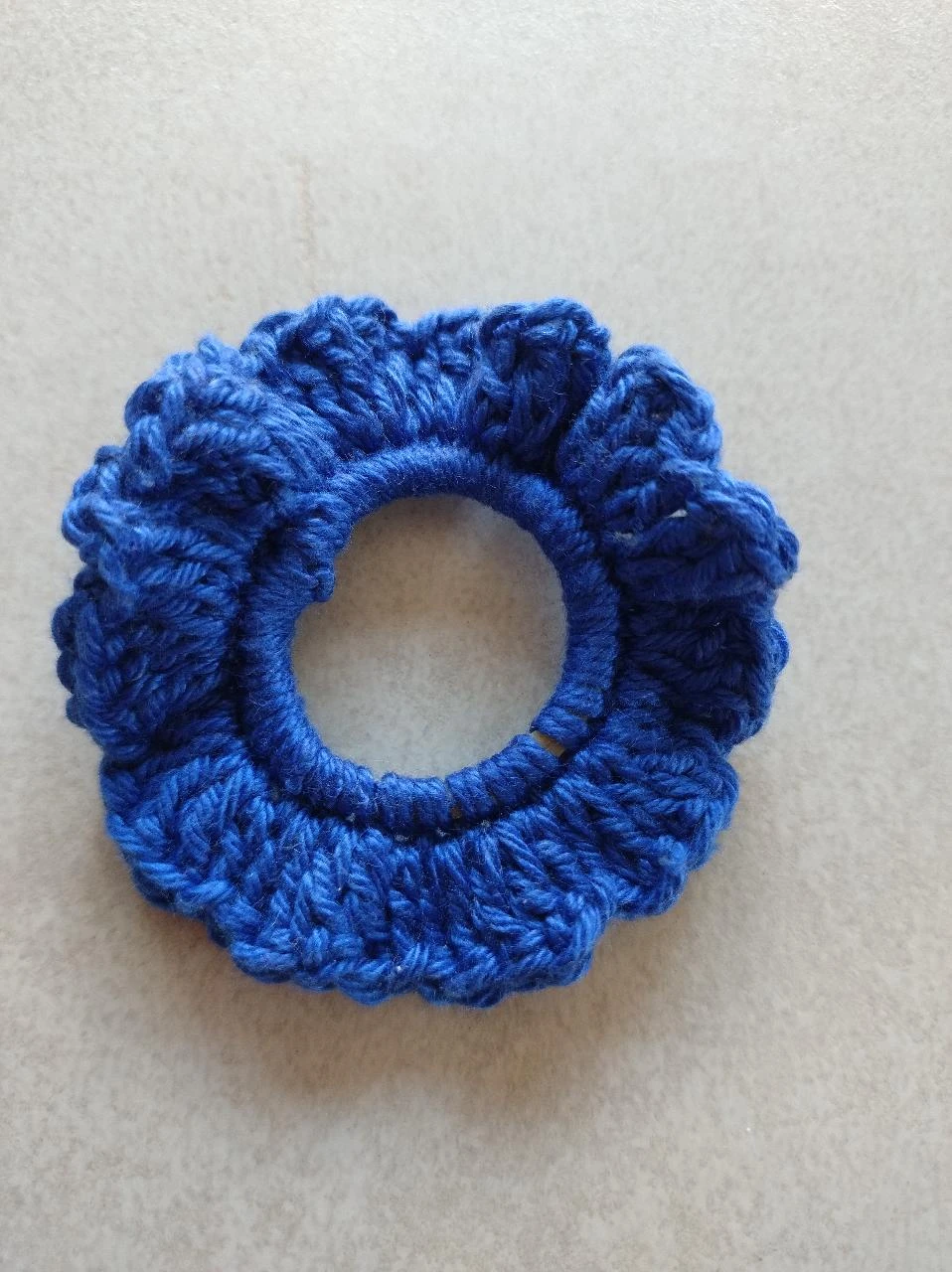 Hair scrunchies crocheted dark blue, green, mint green – photo 2